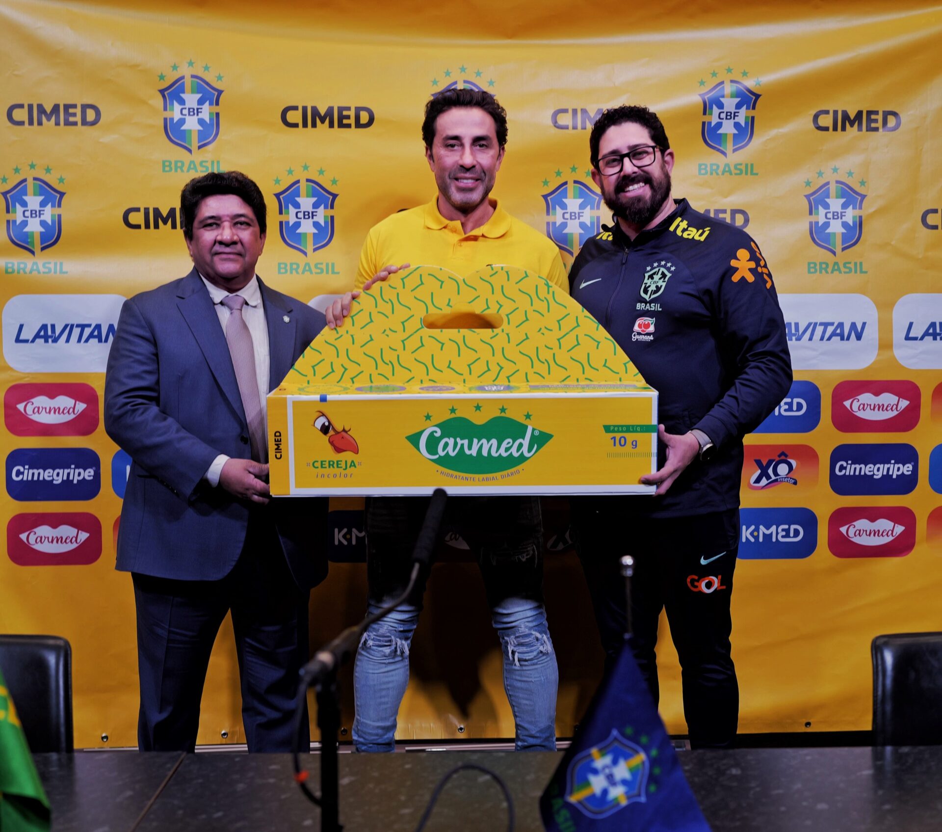 (Português) Cimed investe no novo ciclo da Copa do Mundo, masculina e feminina, com patrocínio à CBF e outras ações